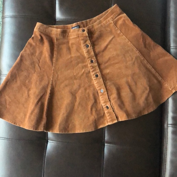 Brandy Melville suede skirt - Picture 2 of 6